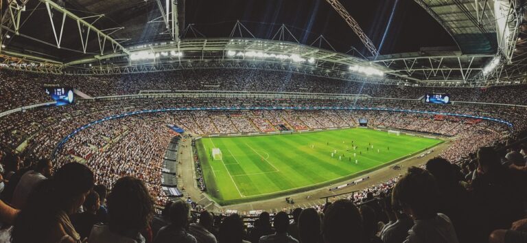Q-Cab: London Football Stadium Tours